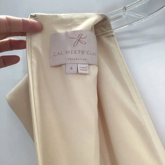 Gal Meets Glam Lydia Dress Blush Pink Neutral Classic Minimalist Size 4 - Picture 10 of 12